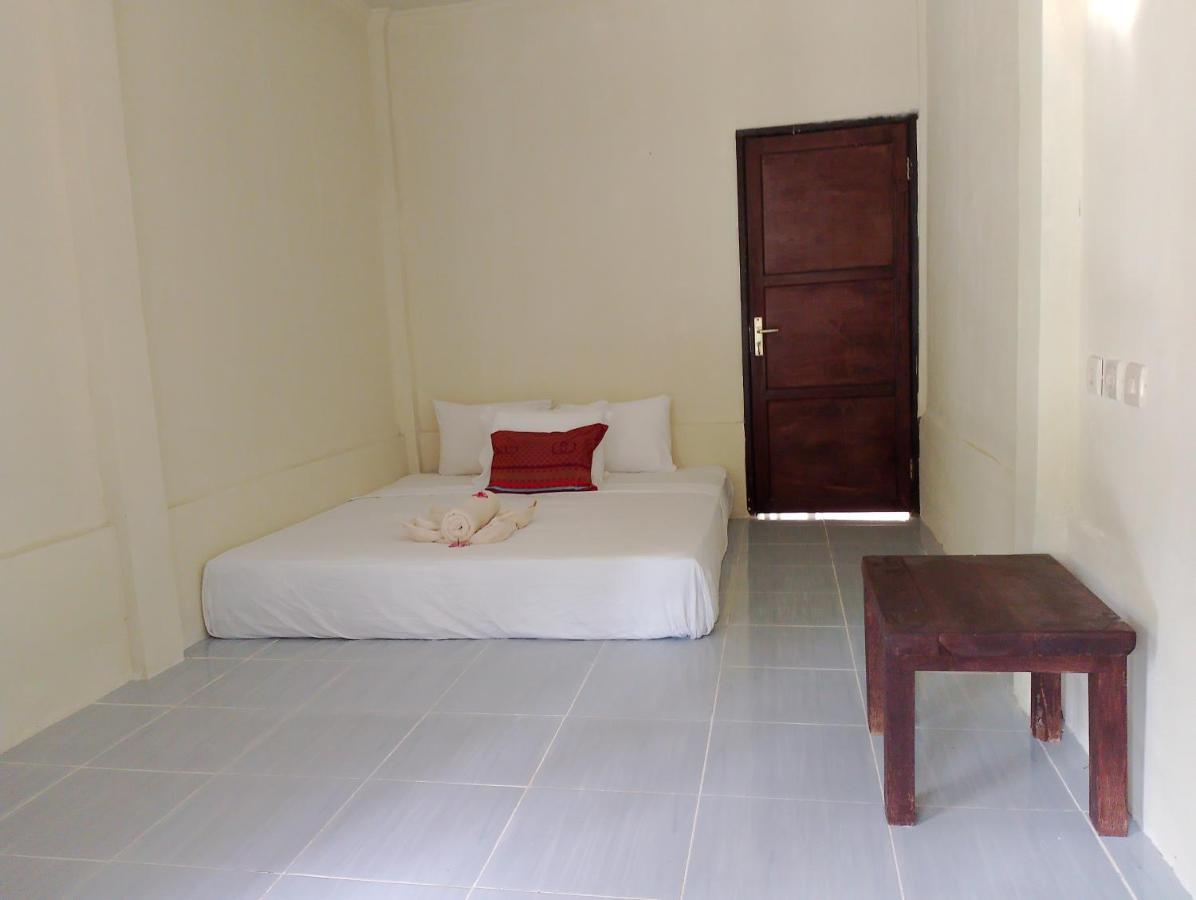 Mbe Baleng Ku Hotel Mangsit Exterior foto