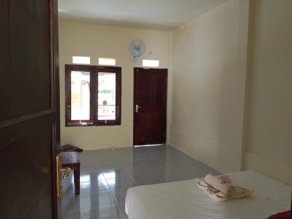 Mbe Baleng Ku Hotel Mangsit Exterior foto