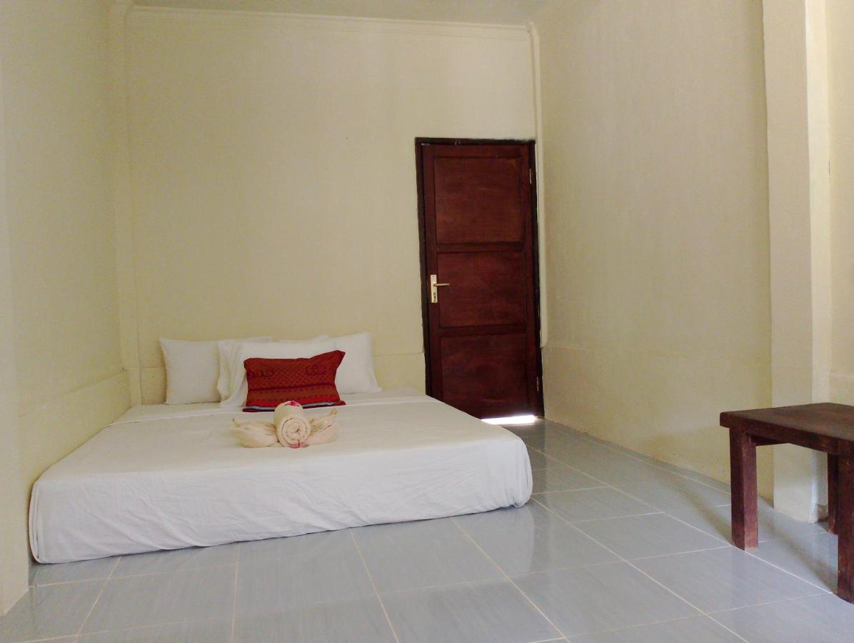 Mbe Baleng Ku Hotel Mangsit Exterior foto